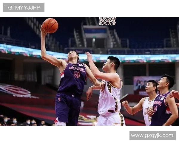 西安篮球队球员个人能力深度对比与战术分析探讨